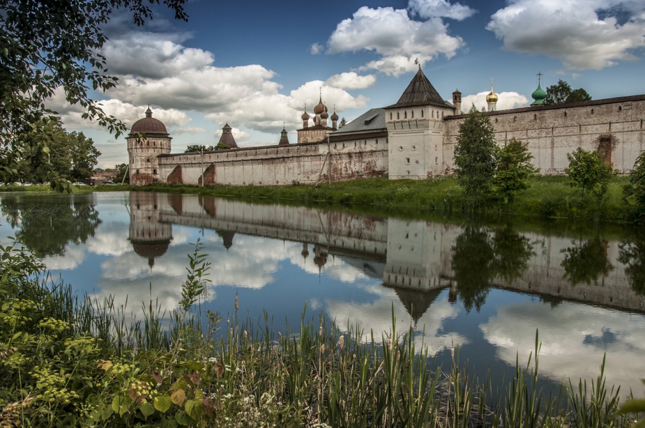 Борисоглебский монастырь, расположенный в получасе езды от Ростова Великого. Фото: Efremova Natalia / Shutterstock