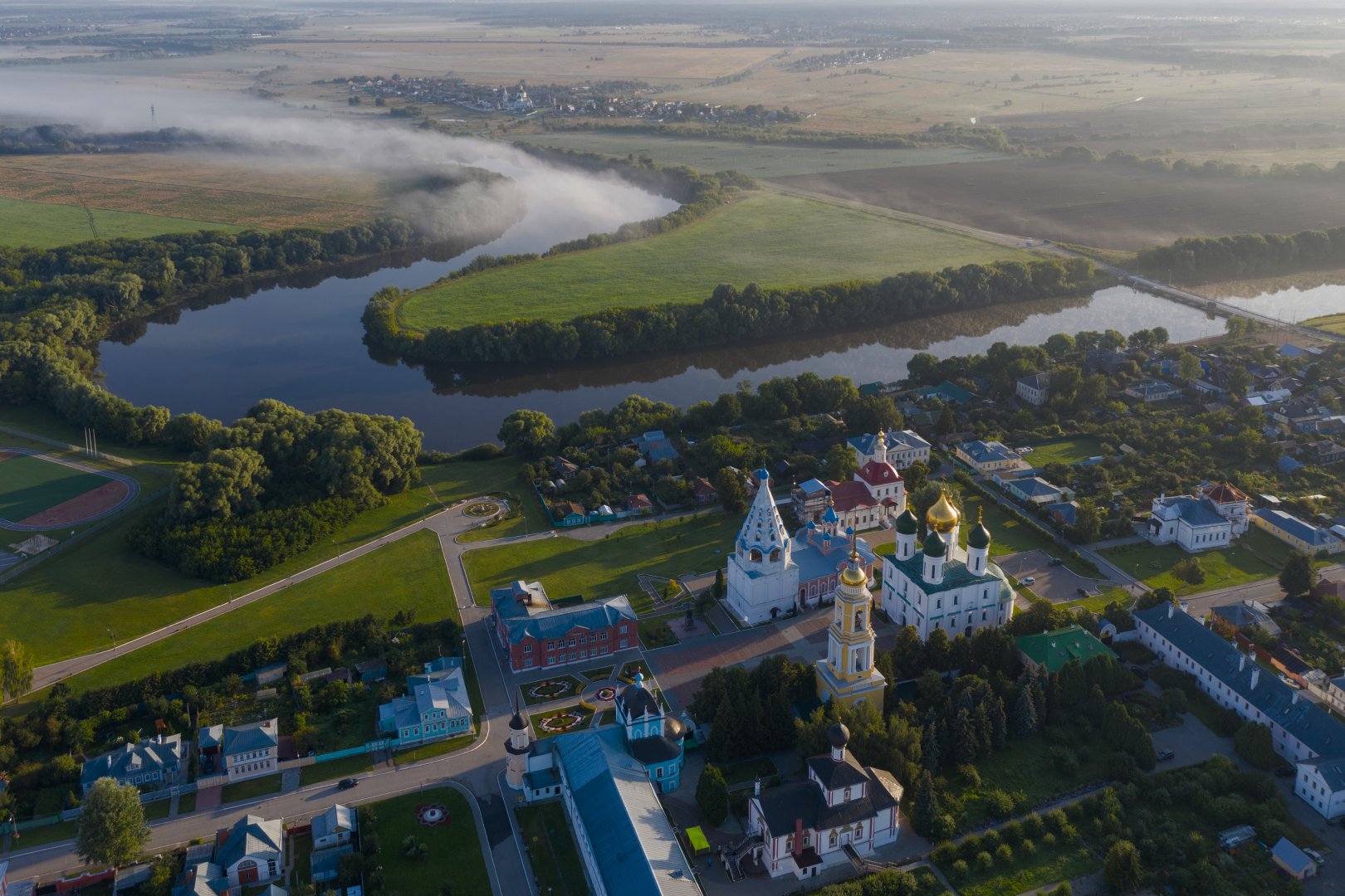 Коломна – второй город Московского княжества и сокровище Подмосковья - Телеканал Поехали!