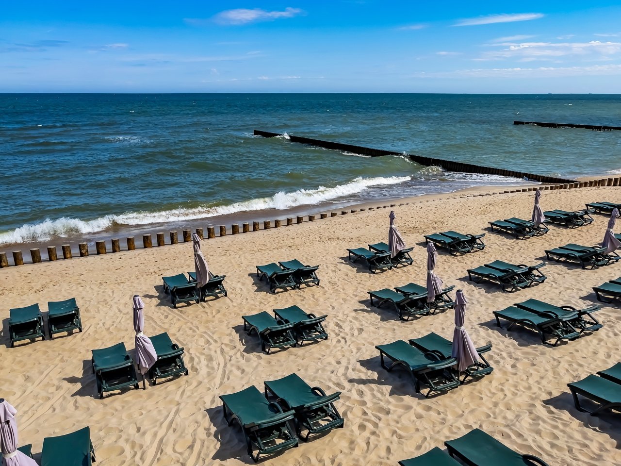 © bellena/ shutterstock