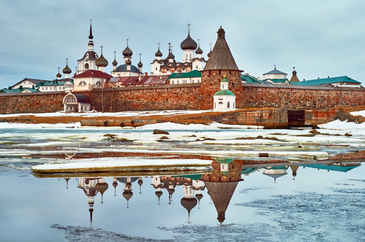 © Alvov/Shuttestock